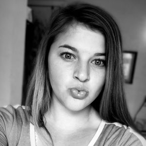 Meet your Posher, Savannah